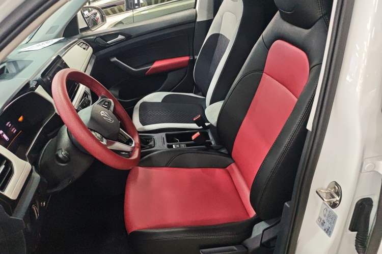 Used Volkswagen Tharu 2025 New Sharp 1.5L Sharp Edition Left Front Seat