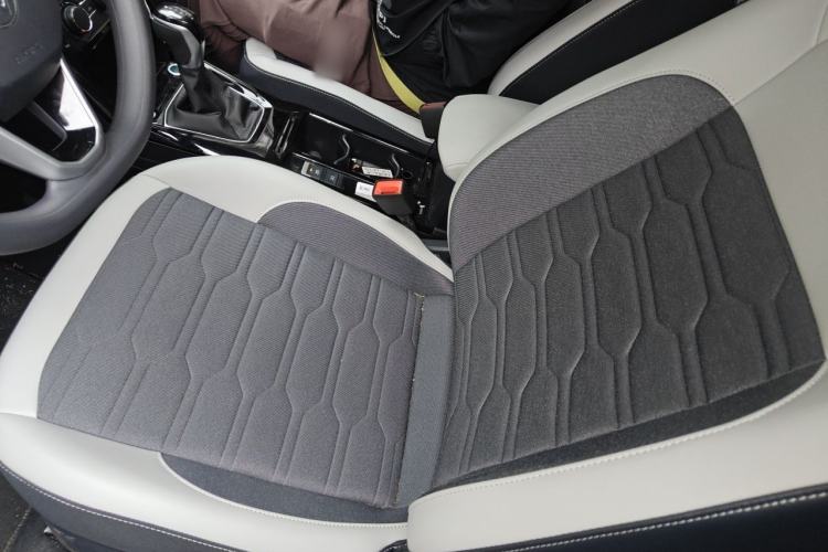 Used Volkswagen Tharu 2025 New Sharp 1.5L Ambitious Edition Left Front Seat