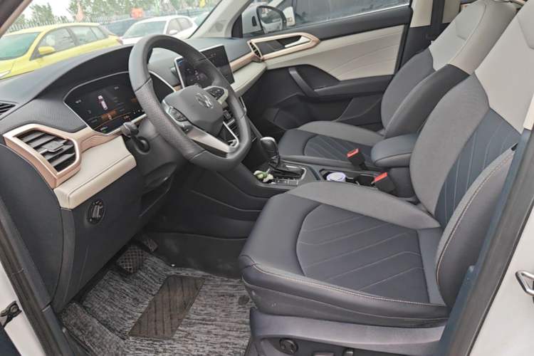 Used Volkswagen Tharu 2025 300TSI Two-Wheel-Drive Moonlight Edition Left Front Seat