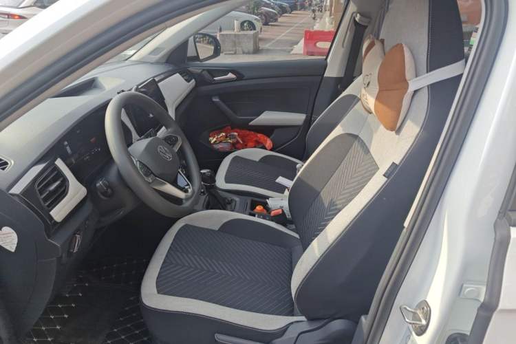 Used Volkswagen Tharu 2025 New Sharp 1.5L Sharp Edition Left Front Seat