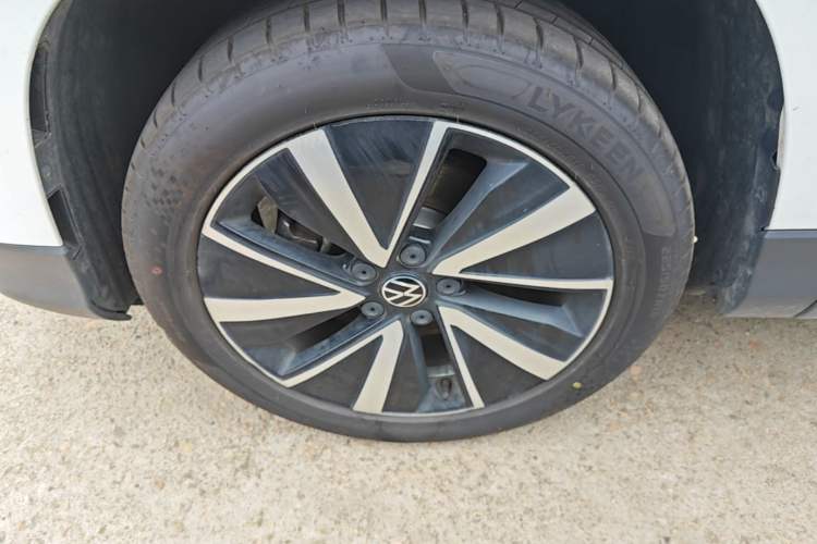 Used Volkswagen Tharu 2025 300TSI Two-Wheel-Drive Moonlight Edition Left Front Wheel Hub