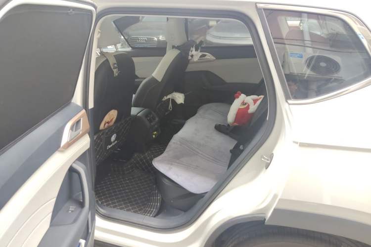 Used Volkswagen Tharu 2025 300TSI Two-Wheel-Drive Moonlight Edition Left Rear Seat