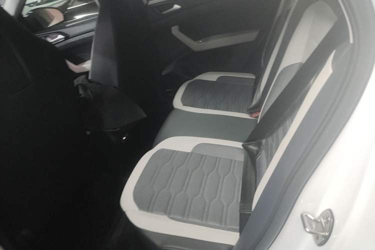 Used Volkswagen Tharu 2025 New Sharp 300TSI Ambitious Edition Left Rear Seat