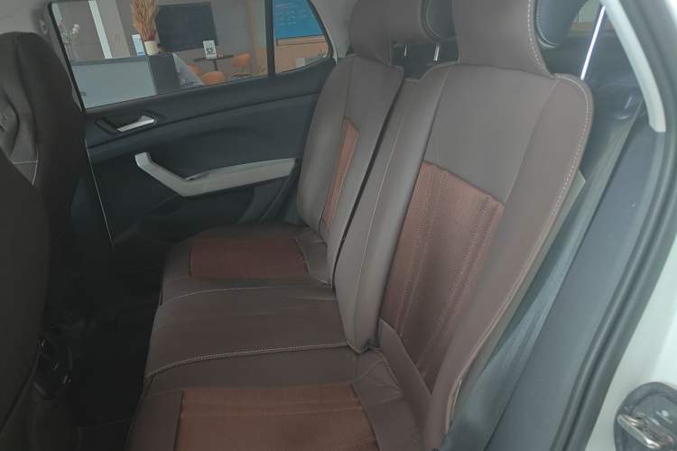 Used Volkswagen Tharu 2025 New Sharp 1.5L Ambitious Edition Left Rear Seat