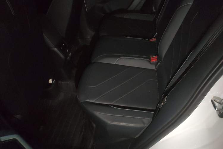 Used Volkswagen Tharu 2025 NewRui 300TSI Prestige Edition Left Rear Seat