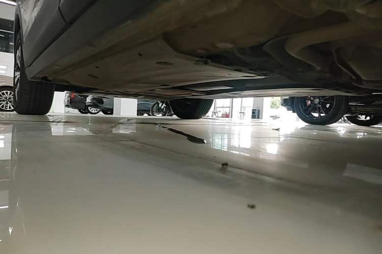 Used Volkswagen Tharu 2025 New Sharp 1.5L Ambitious Edition Left Side Sill