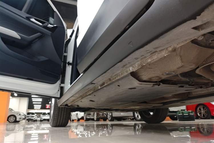 Used Volkswagen Tharu 2025 New Sharp 1.5L Sharp Edition Left Side Sill