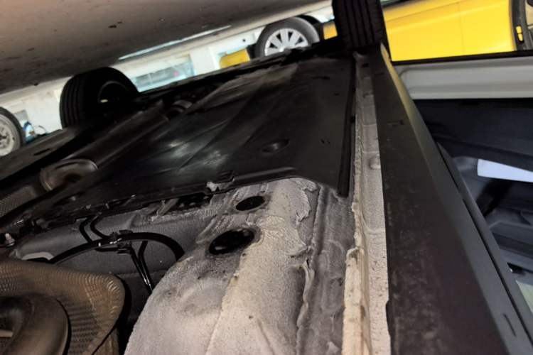 Used Volkswagen Tharu 2025 NewRui 300TSI Prestige Edition Left Side Sill