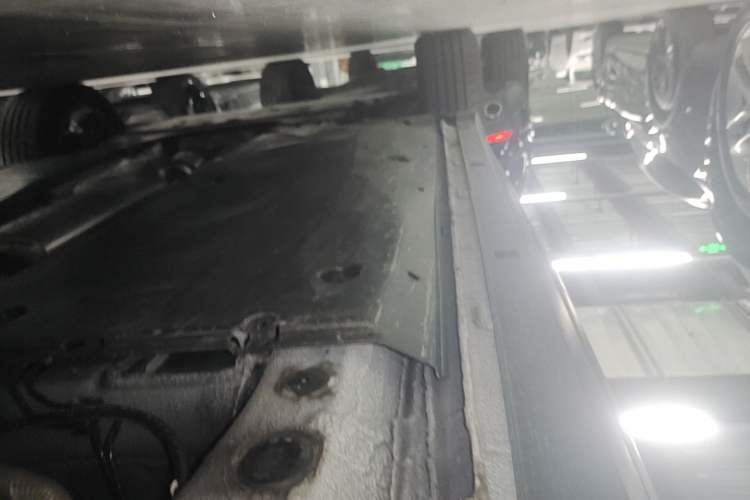 Used Volkswagen Tharu 2025 New Sharp 300TSI Ambitious Edition Left Side Sill