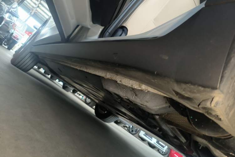 Used Volkswagen Tharu 2025 New Sharp 1.5L Sharp Edition Left Side Sill