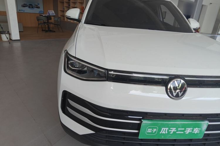 Used Volkswagen Tharu 2025 New Sharp 1.5L Ambitious Edition Right Front Headlight