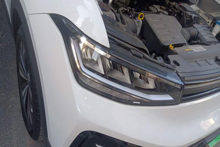 Used Volkswagen Tharu 2025 New Sharp 1.5L Sharp Edition Right Front Headlight