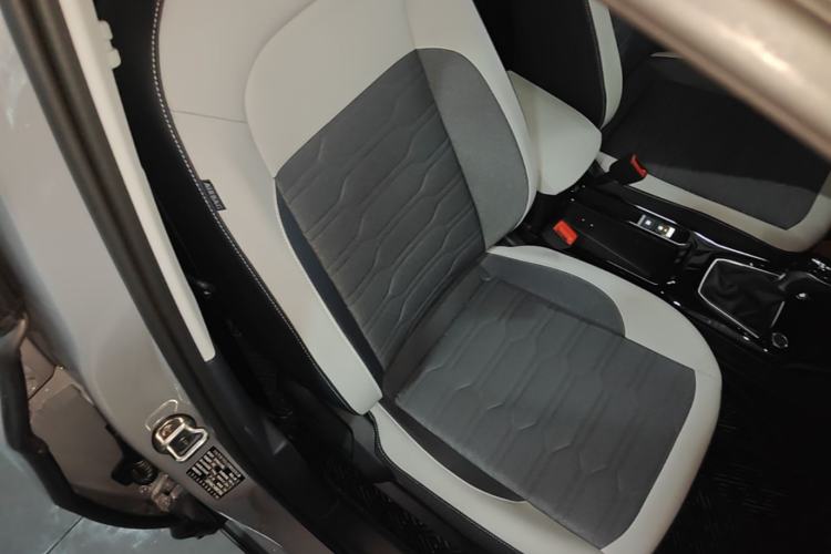 Used Volkswagen Tharu 2025 New Sharp 1.5L Ambitious Edition Right Front Seat