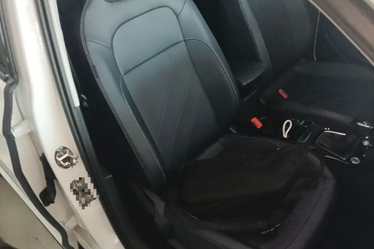 Used Volkswagen Tharu 2025 NewRui 300TSI Prestige Edition Right Front Seat
