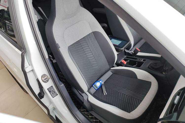 Used Volkswagen Tharu 2025 New Sharp 1.5L Sharp Edition Right Front Seat