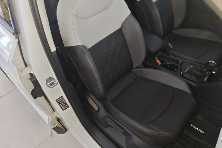 Used Volkswagen Tharu 2025 300TSI Two-Wheel-Drive Moonlight Edition Right Front Seat