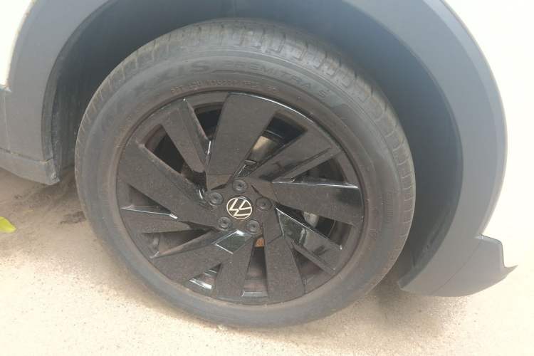 Used Volkswagen Tharu 2025 New Sharp 300TSI Ambitious Edition Right Front Wheel Hub
