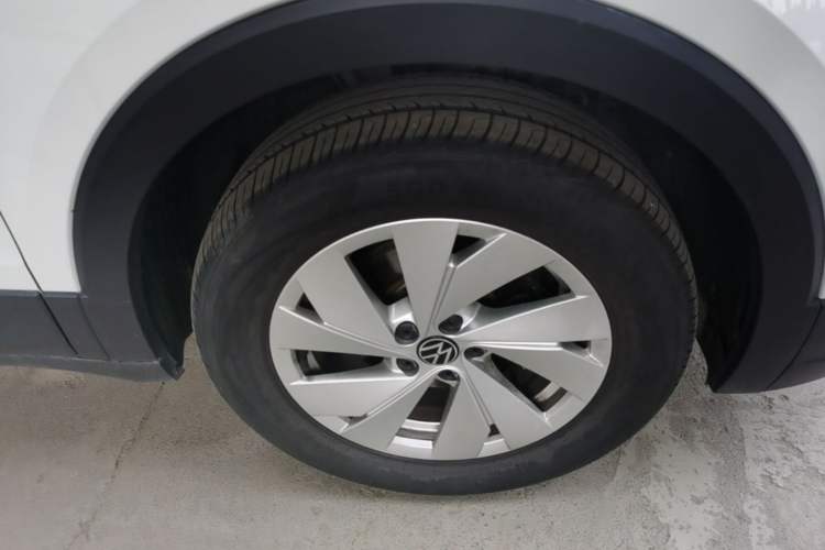 Used Volkswagen Tharu 2025 New Sharp 1.5L Sharp Edition Right Front Wheel Hub