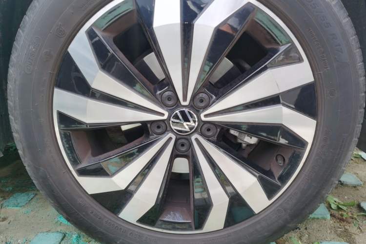 Used Volkswagen Tharu 2025 New Sharp 1.5L Sharp Edition Right Front Wheel Hub