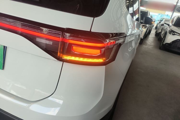 Used Volkswagen Tharu 2025 New Sharp 1.5L Sharp Edition Right Rear Taillight