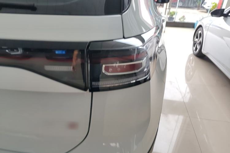 Used Volkswagen Tharu 2025 New Sharp 1.5L Sharp Edition Right Rear Taillight