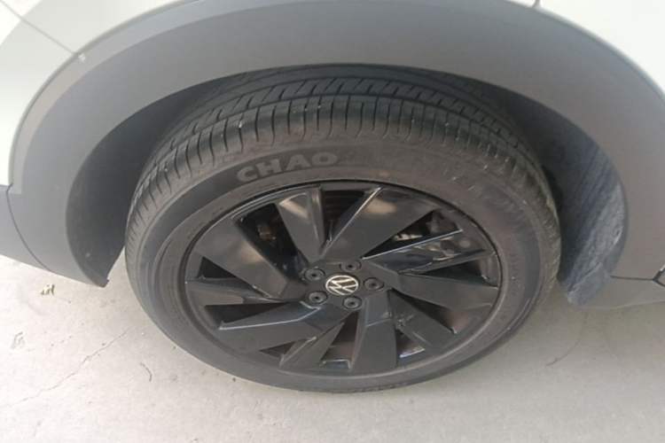 Used Volkswagen Tharu 2025 NewRui 300TSI Prestige Edition Right Rear Wheel Hub