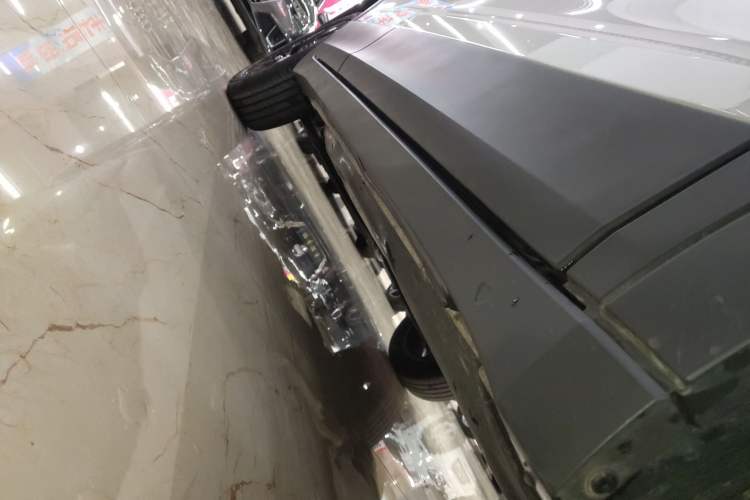Used Volkswagen Tharu 2025 NewRui 300TSI Prestige Edition Right Side Sill