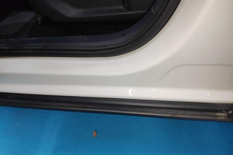 Used Volkswagen Tharu 2025 New Sharp 1.5L Ambitious Edition Right Side Sill