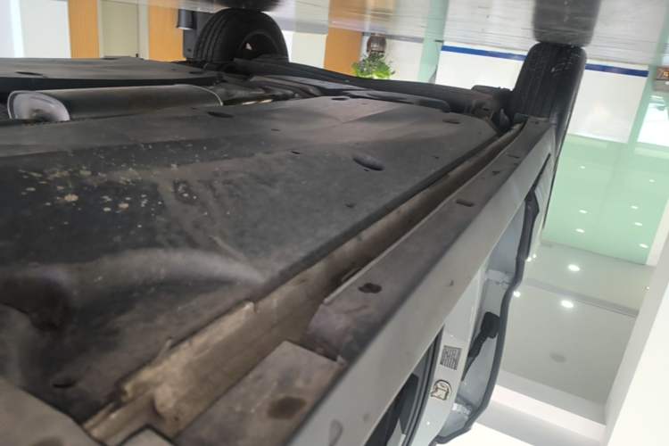 Used Volkswagen Tharu 2025 New Sharp 300TSI Ambitious Edition Right Side Sill