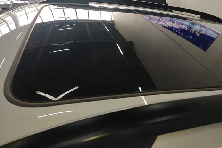 Used Volkswagen Tharu 2025 New Sharp 1.5L Ambitious Edition Roof