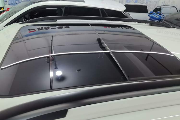 Used Volkswagen Tharu 2025 New Sharp 1.5L Ambitious Edition Roof