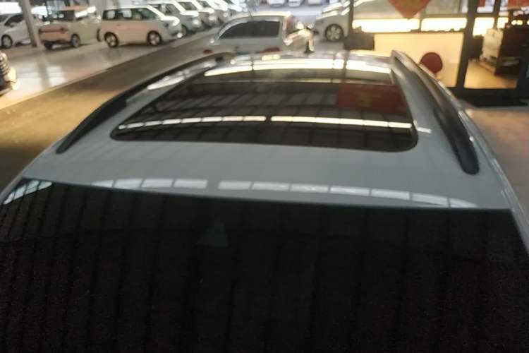 Used Volkswagen Tharu 2025 New Sharp 1.5L Ambitious Edition Roof