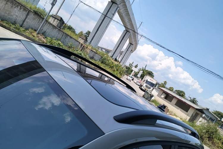 Used Volkswagen Tharu 2025 New Sharp 1.5L Ambitious Edition Roof