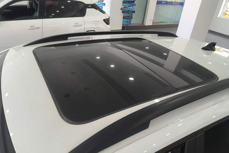 Used Volkswagen Tharu 2025 New Sharp 300TSI Ambitious Edition Roof