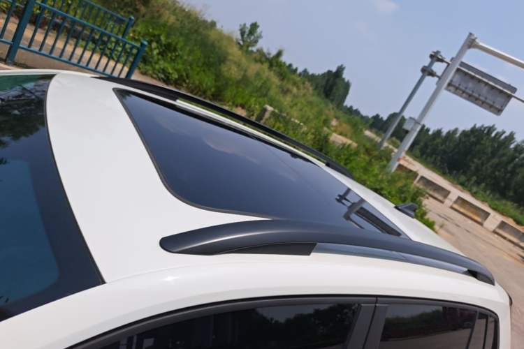 Used Volkswagen Tharu 2025 New Sharp 1.5L Ambitious Edition Roof