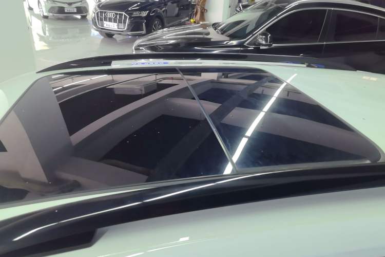 Used Volkswagen Tharu 2025 NewRui 300TSI Prestige Edition Roof