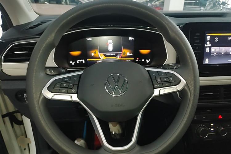 Used Volkswagen Tharu 2025 New Sharp 1.5L Ambitious Edition Steering Wheel