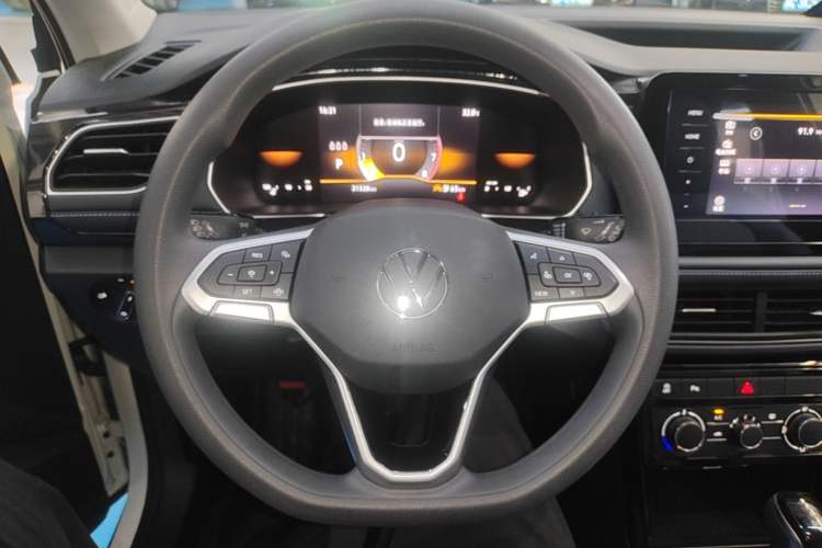 Used Volkswagen Tharu 2025 New Sharp 1.5L Ambitious Edition Steering Wheel