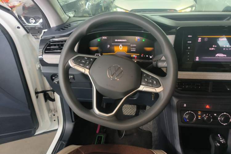 Used Volkswagen Tharu 2025 New Sharp 1.5L Sharp Edition Steering Wheel