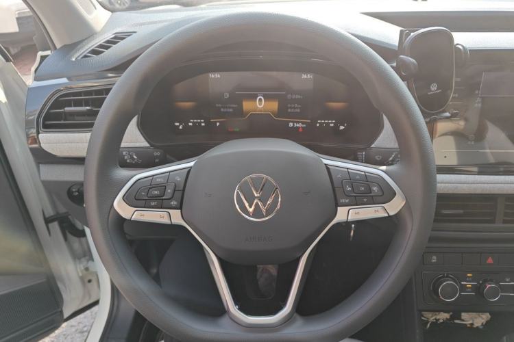 Used Volkswagen Tharu 2025 New Sharp 1.5L Sharp Edition Steering Wheel