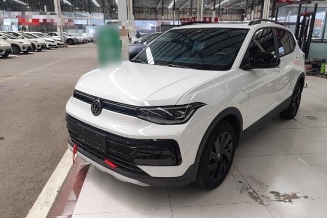 Używany Volkswagen Tharu 2025 New Sharp 1.5L Ambitious Edition