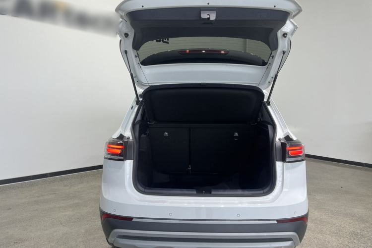Used Volkswagen Tharu 2025 New Sharp 1.5L Ambitious Edition Trunk