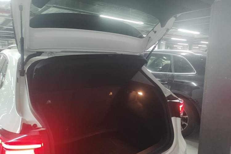 Used Volkswagen Tharu 2025 New Sharp 300TSI Ambitious Edition Trunk