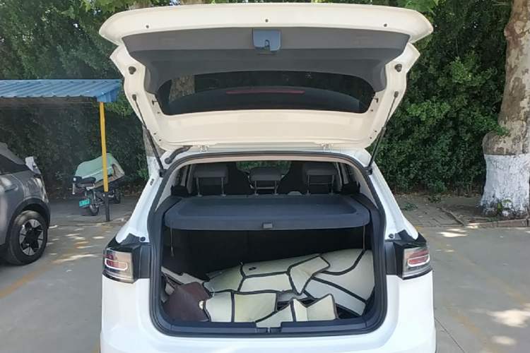 Used Volkswagen Tharu 2025 New Sharp 1.5L Sharp Edition Trunk