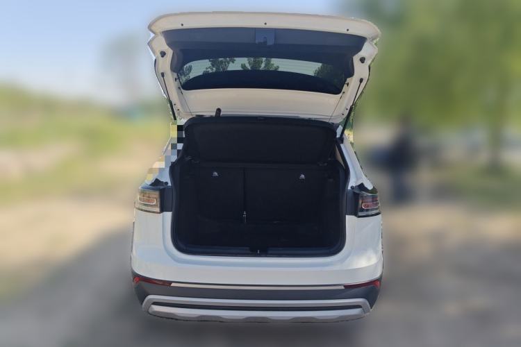 Used Volkswagen Tharu 2025 New Sharp 1.5L Sharp Edition Trunk