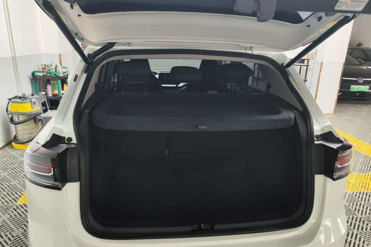 Used Volkswagen Tharu 2025 New Sharp 1.5L Sharp Edition Trunk
