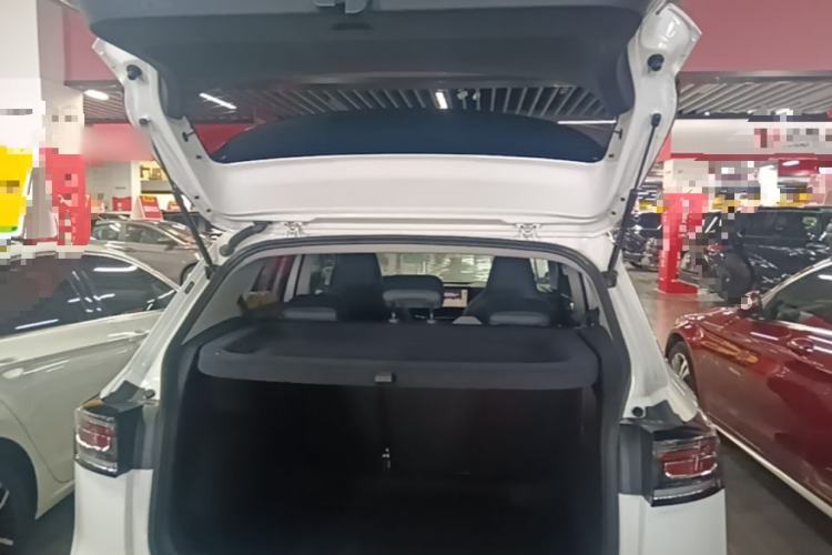 Used Volkswagen Tharu 2025 NewRui 300TSI Prestige Edition Trunk