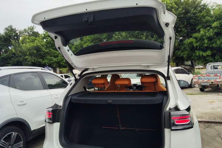 Used Volkswagen Tharu 2025 New Sharp 1.5L Sharp Edition Trunk