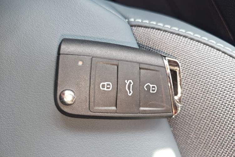 Used Volkswagen Tharu 2025 300TSI Two-Wheel-Drive Moonlight Edition Vehicle Key