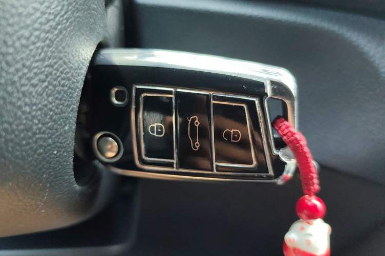 Used Volkswagen Tharu 2025 New Sharp 1.5L Sharp Edition Vehicle Key